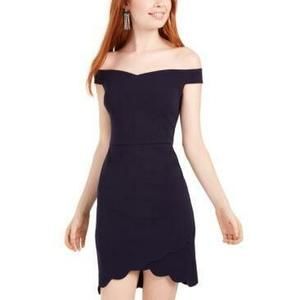 $59 Emerald Sundae Juniors' Off-The-Shoulder Scalloped Dress Blue Size Small